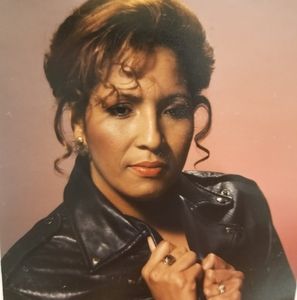 Meet your Posher, Gilma